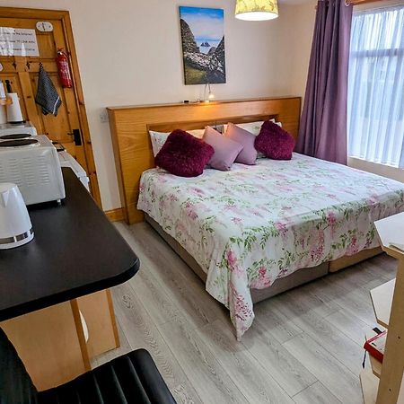 Skellig View Harbour View Sunrise Apartment Портмаги Екстериор снимка