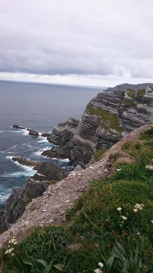Skellig View Harbour View Sunrise Apartment Портмаги Екстериор снимка