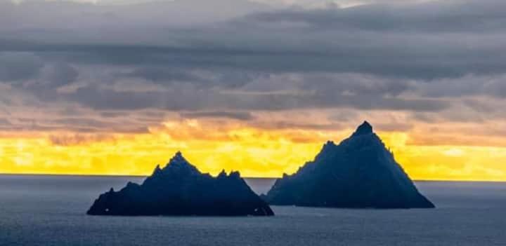 Skellig View Harbour View Sunrise Apartment Портмаги Екстериор снимка