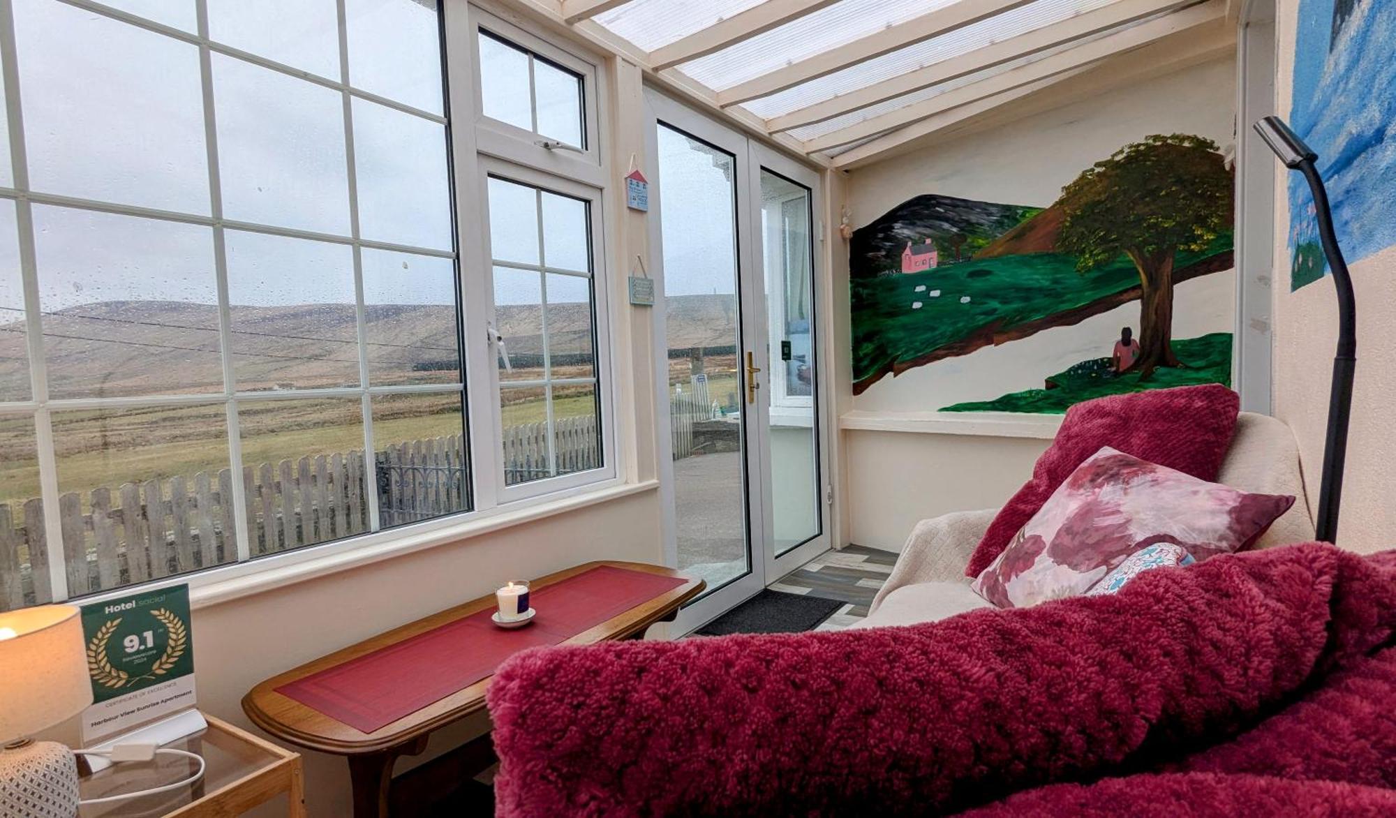 Skellig View Harbour View Sunrise Apartment Портмаги Екстериор снимка