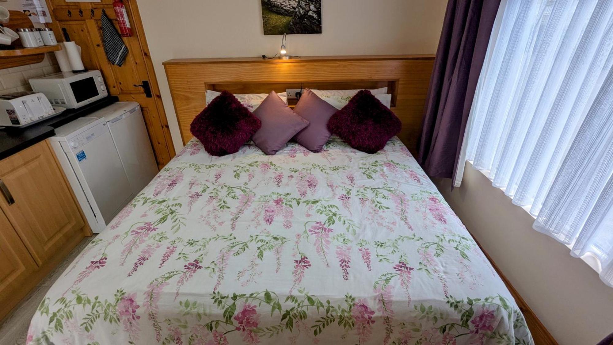 Skellig View Harbour View Sunrise Apartment Портмаги Екстериор снимка